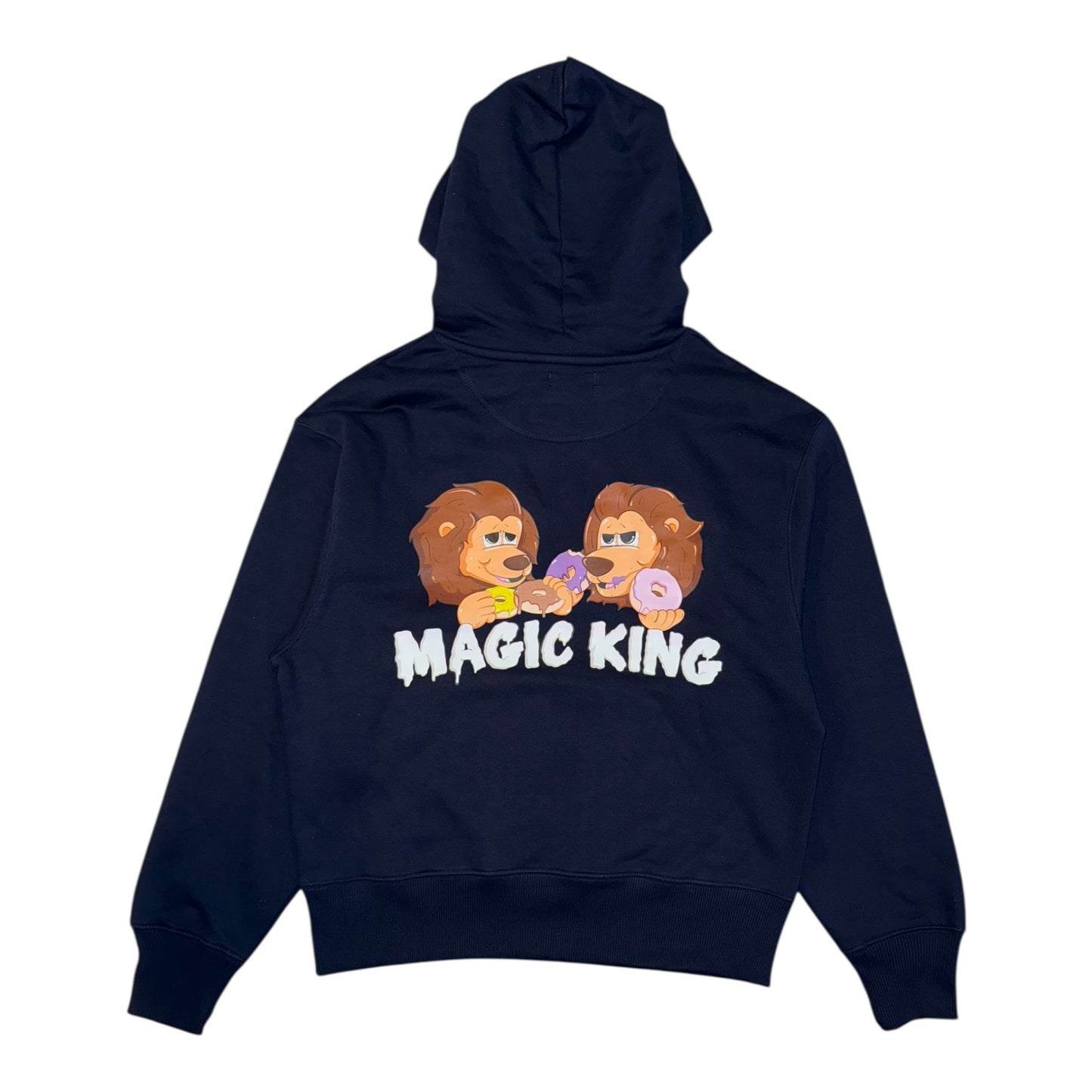 Hoodie oversize premium bleu nuit Magic King 5e anniversaire avec logo MK brodé sur le devant et logo des Lions Magic King dans le dos
