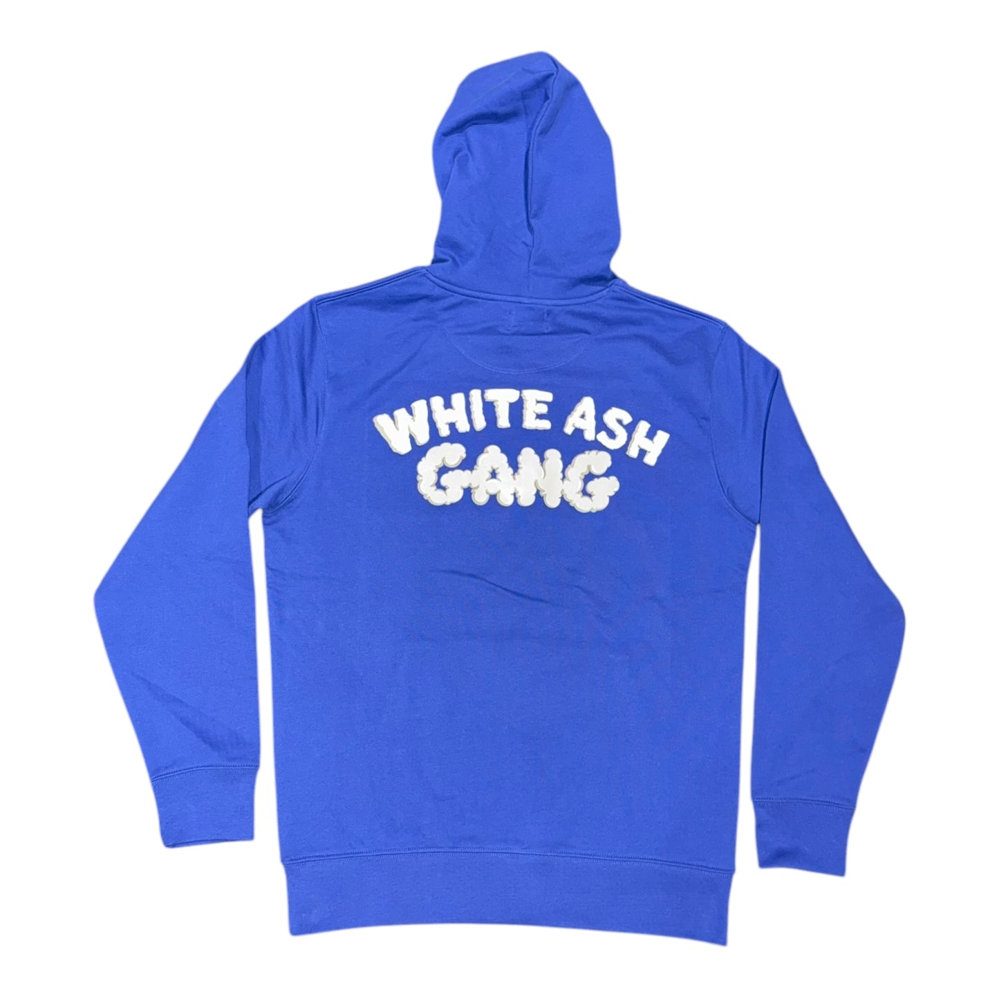 Hoodie Magic King White Ash Gang bleu royal avec logo joint Magic devant et imprimé White Ash Gang dans le dos. Confort et style premium. Design dos.