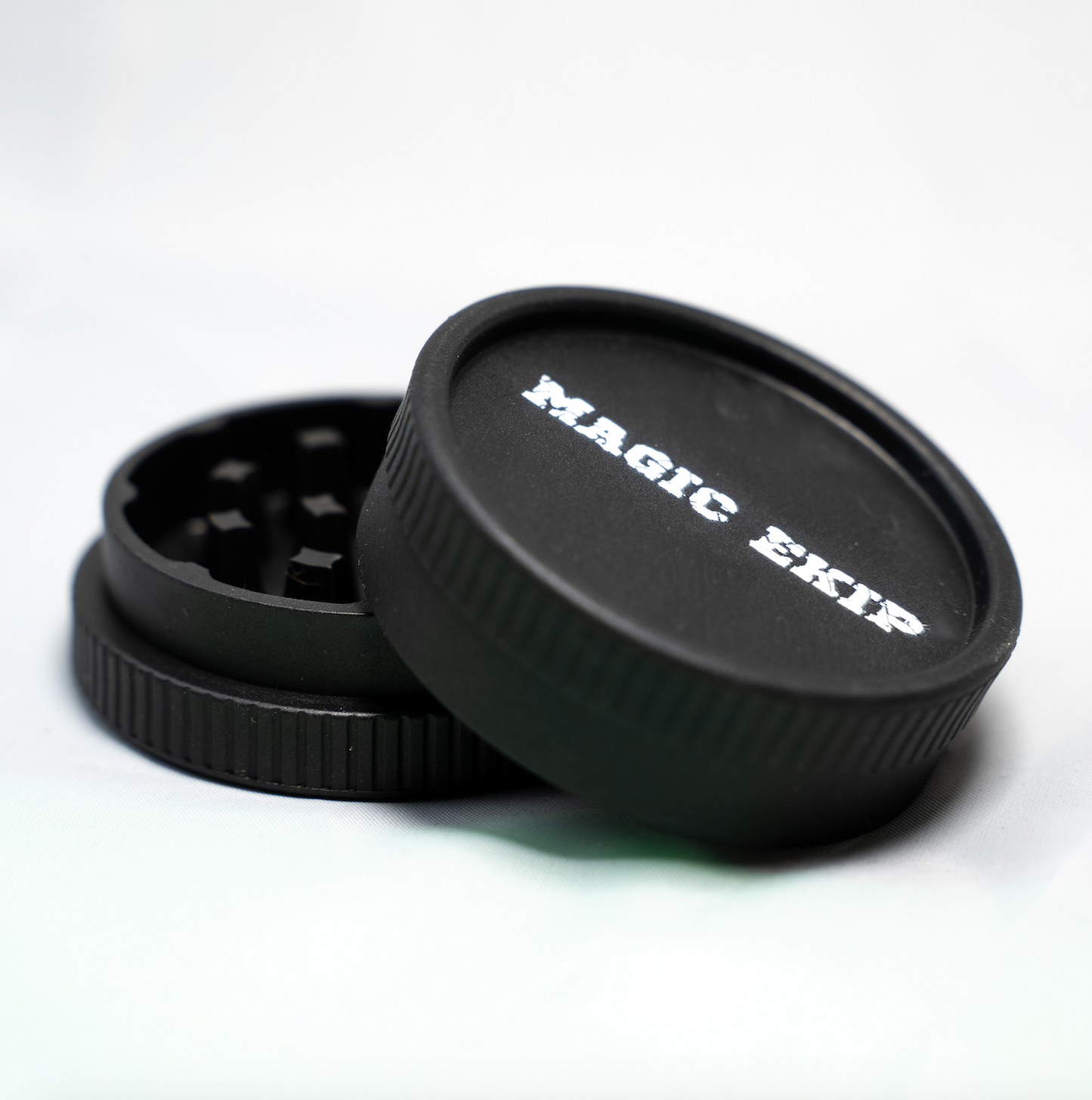 MK x 667 - Hemp Grinder "Black"