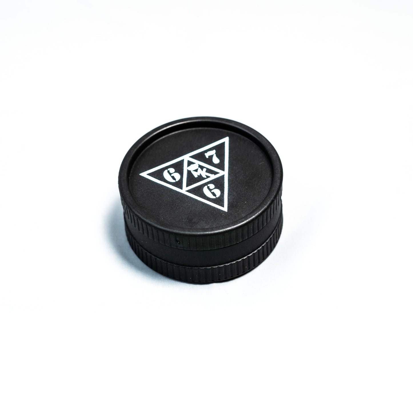 MK x 667 - Hemp Grinder "Black"