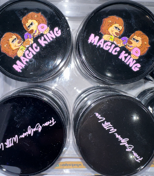 Magic King Grinder Plastique - Lions Donuts Noir (2pièces)