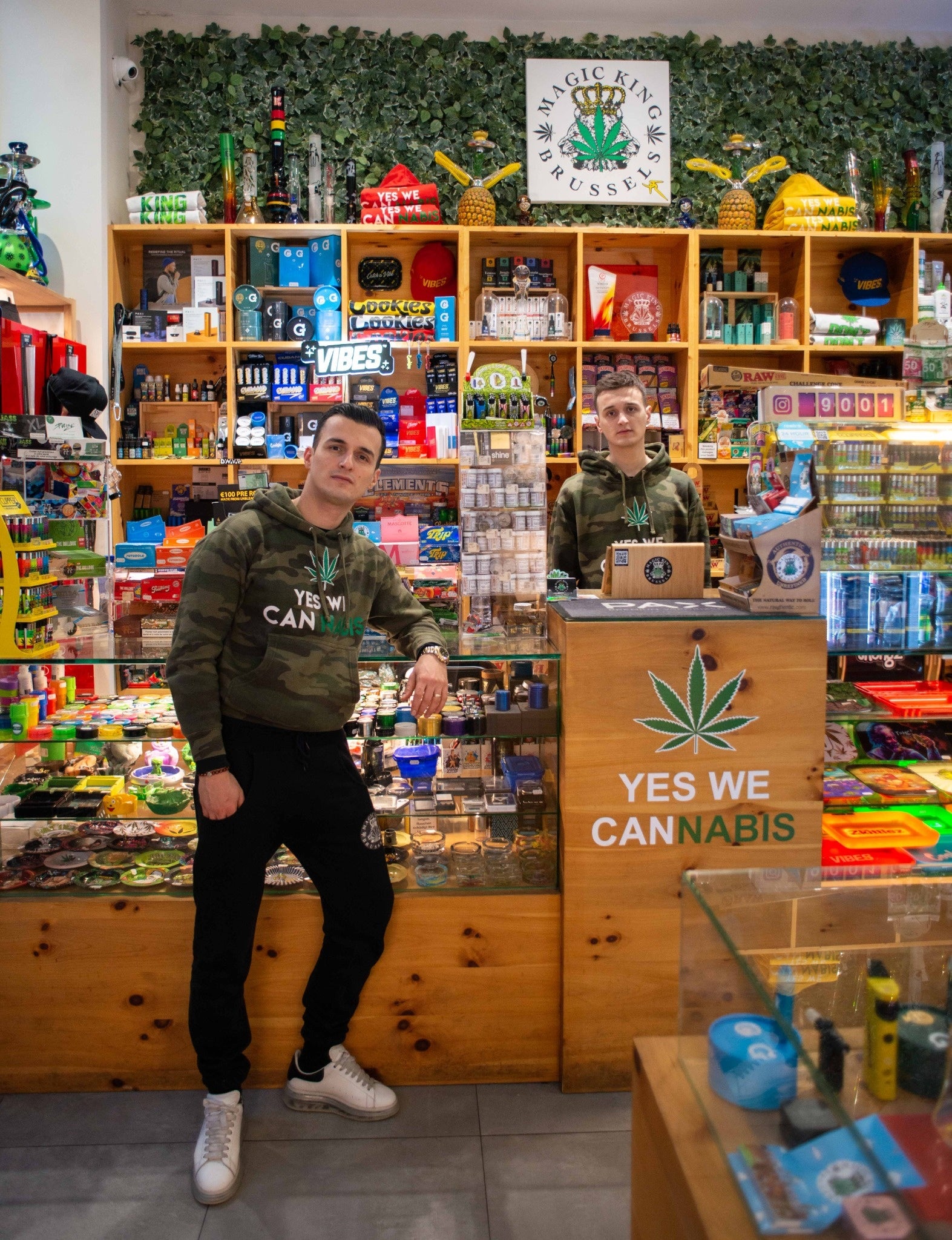 MK Shop : boutique officielle Magic King, produits exclusifs et accessoires premium.